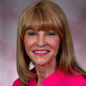 Meet your Posher, Adrianne